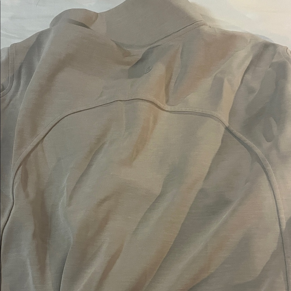 Tan lululemon softstreme Quarter-Zip Pullover size 8 - Picture 5 of 6